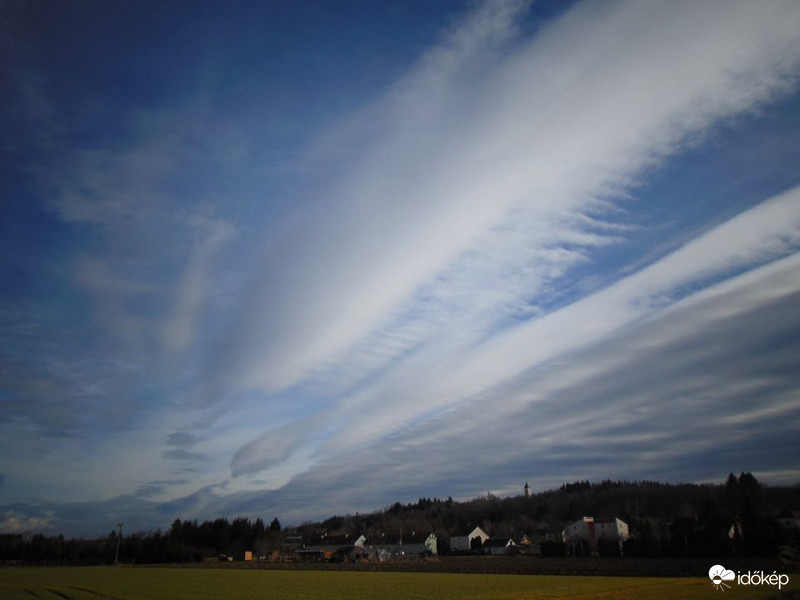 Ma délutáni égkép