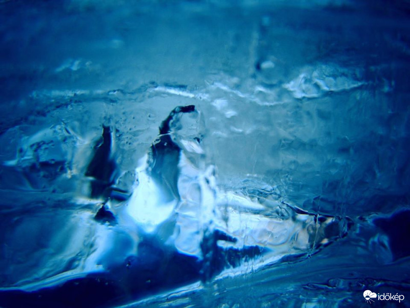 ❞Elvont jégvilág❞ :)