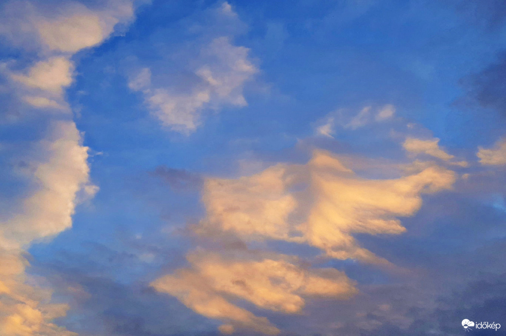 Alkonyati felhőzet tegnap :)