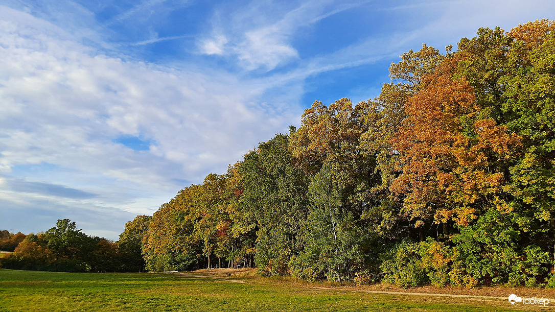 Kék eges - felhős a Fáber-réten 3. :)