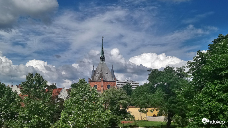 Szolnoki felhőkép 