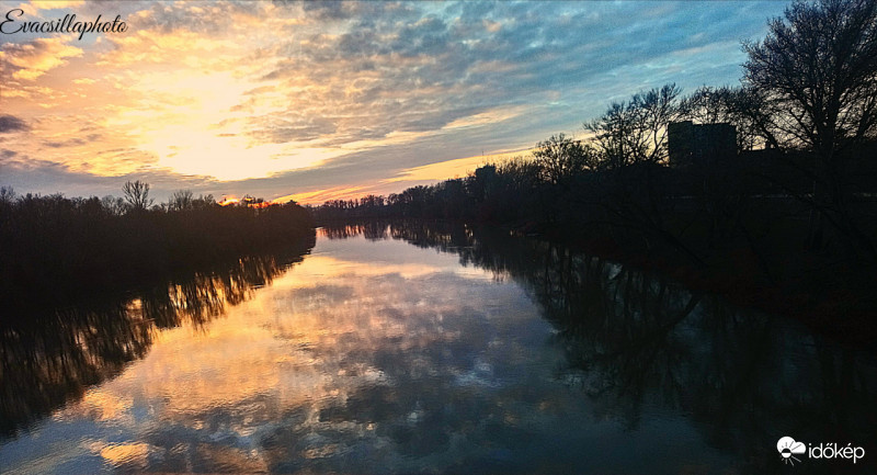 Naplemente Szolnokon 