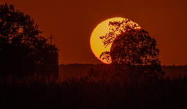 Napfogyatkozás 2026.08.12 