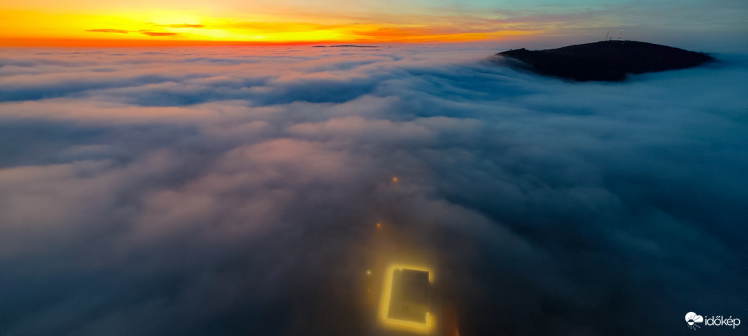 Az inverzió fölött