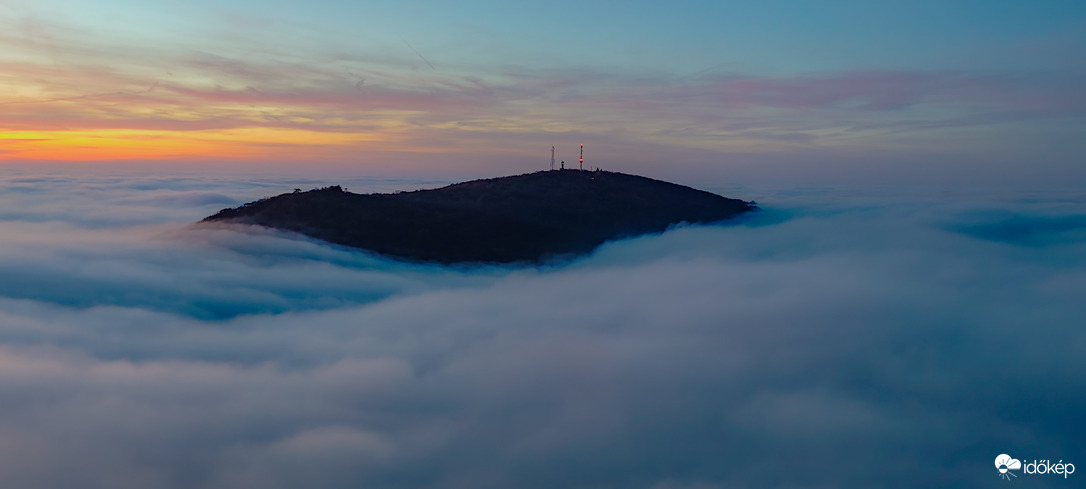 Az inverzió fölött