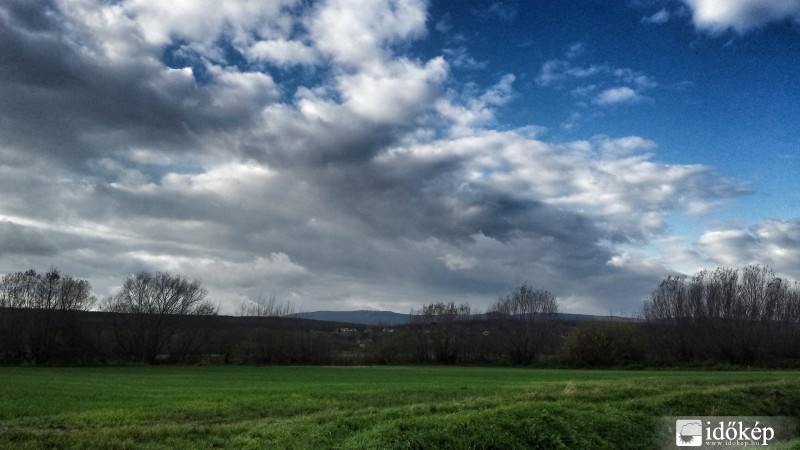 Novemberi "tavasz"