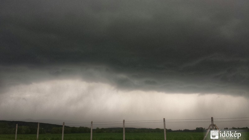 Felhőszakadás a kőszegi hegységben 2015.05.06.