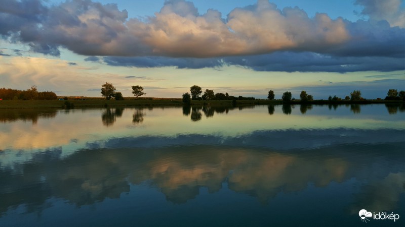 Tükörkép az Abért-tóban 2016.09.18. Kőszeg