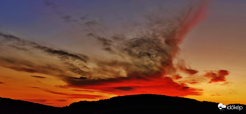 Mielőtt teljesen lement a nap.