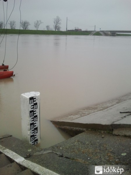 Nagyzeréndnél  a Fekete-körös