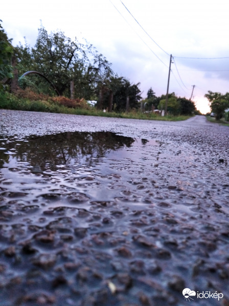 Esett az eső