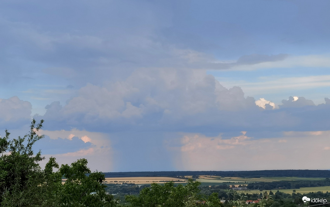 Tegnapi felhőcsodák 