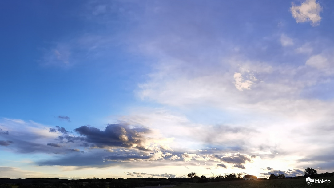 A mai mozgalmas naplemente Bozsoknál 