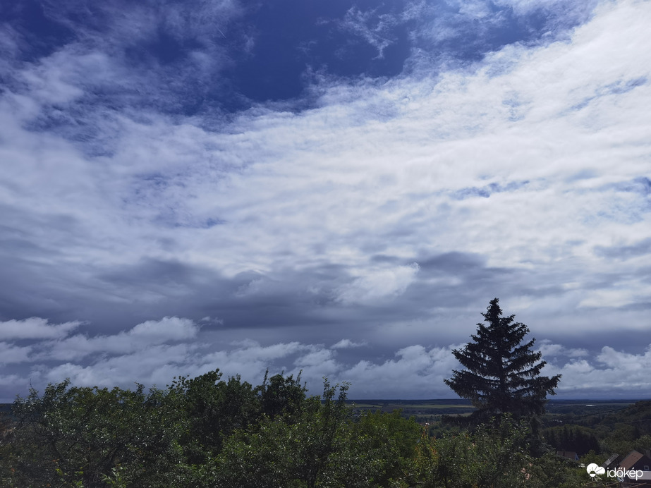 Mai felhővarázs 