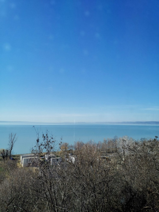 Balatonakarattya