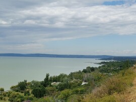 Balatonakarattya