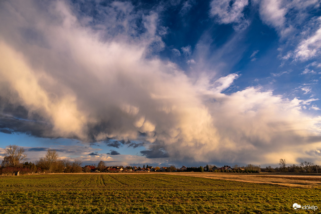 Ma csak úgy jöttek, mentek a felhők