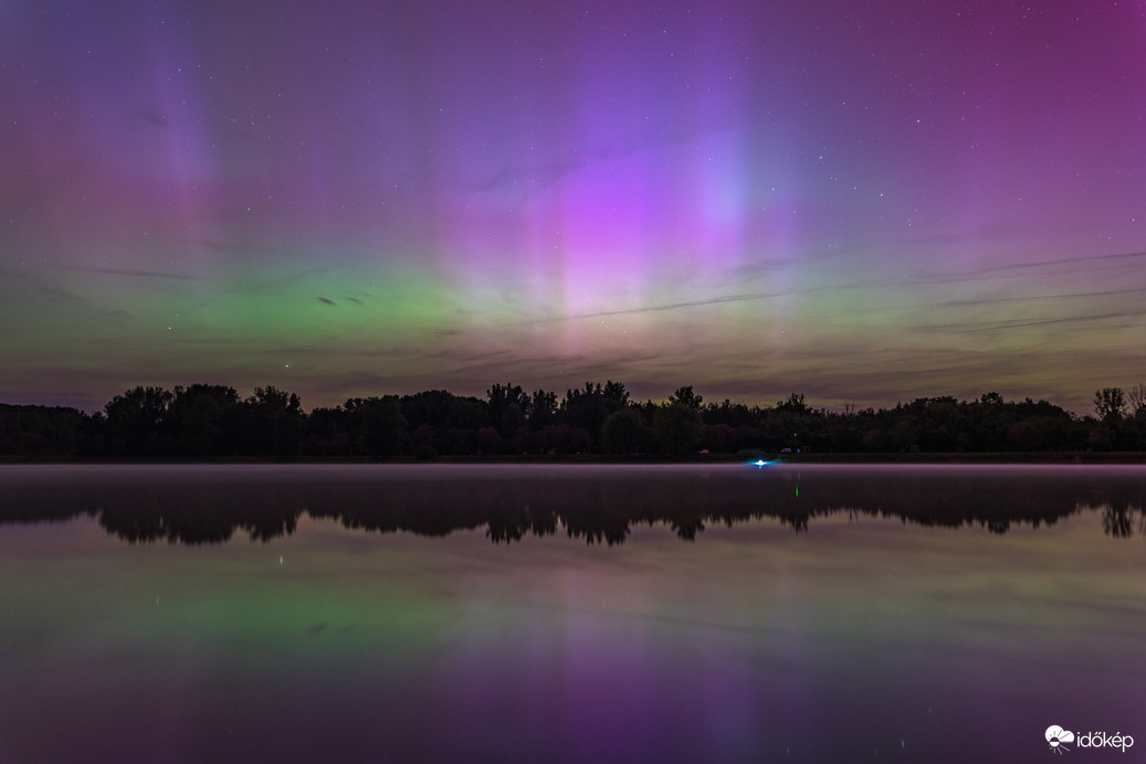 Csodás szinekben pompázott!  Nem tudtunk betelni vele