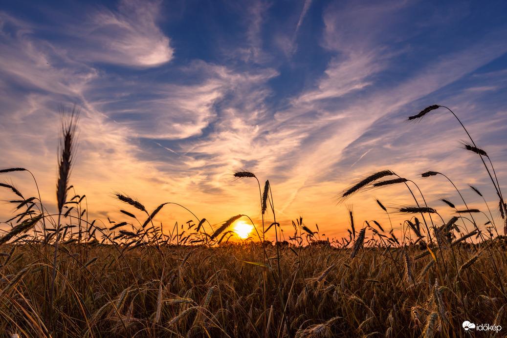 Mai festői naplemente :)