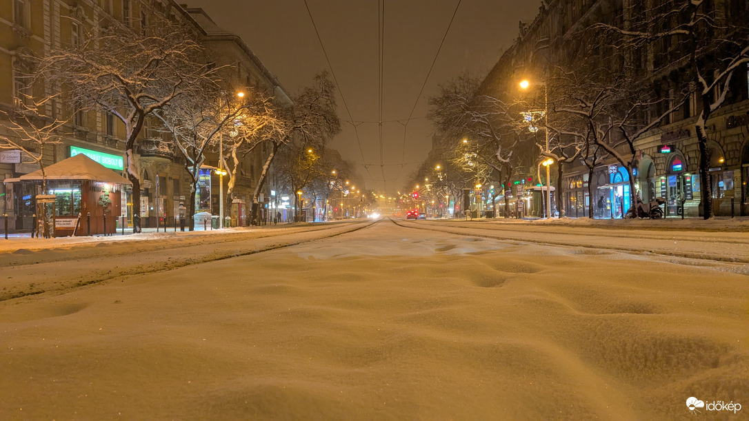 Jászai Mari tér 