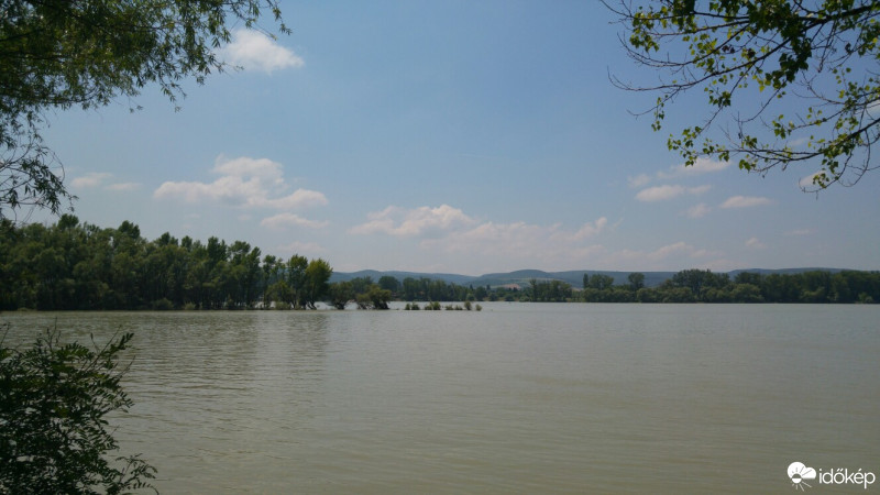 Zebegény