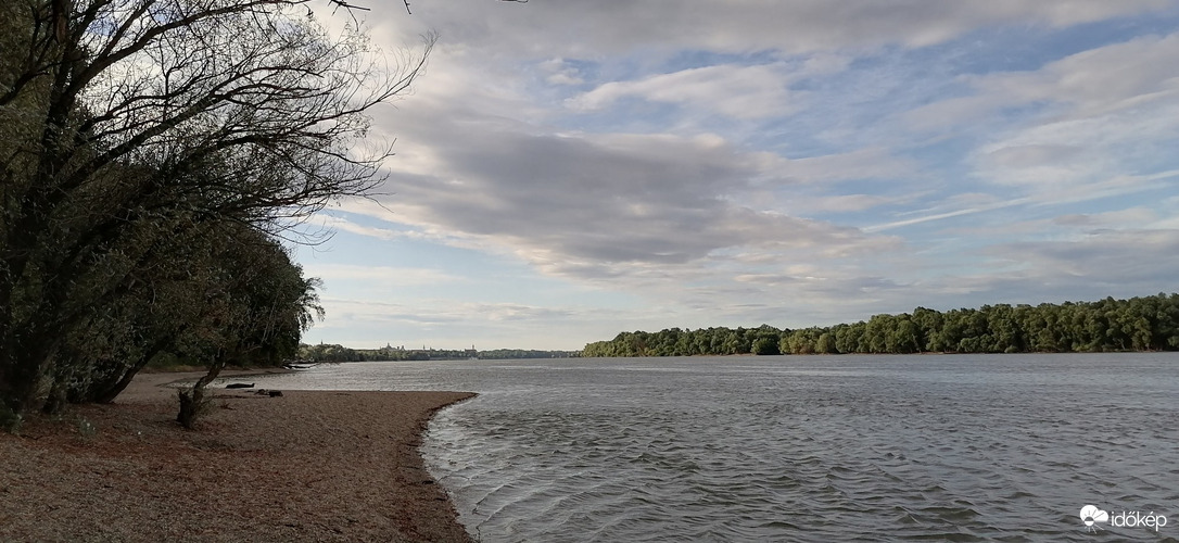 Vác