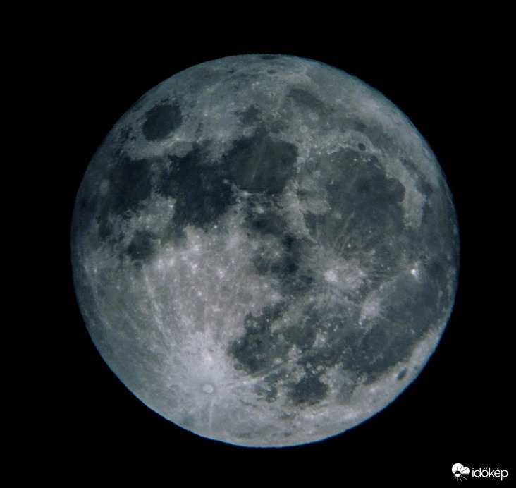 A Kék Szuperhold