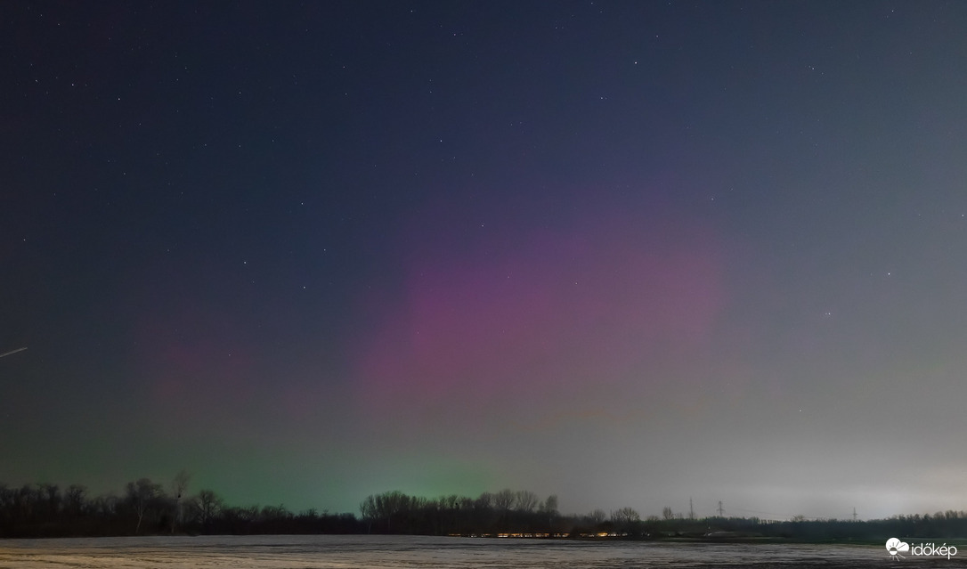 Sarki fény Győrből