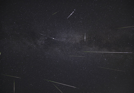 Perseidák maximuma