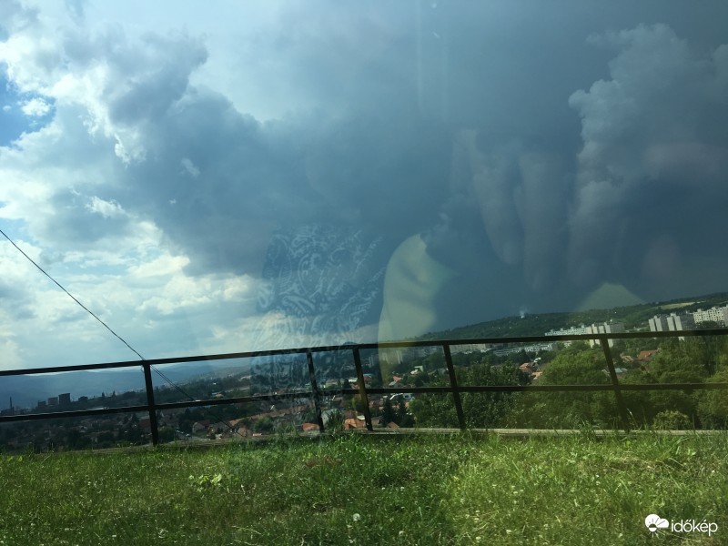 Zivatar a Bülk felől