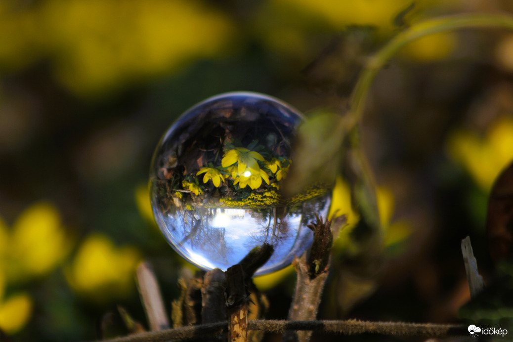 Téltemetők gömbbe zárva