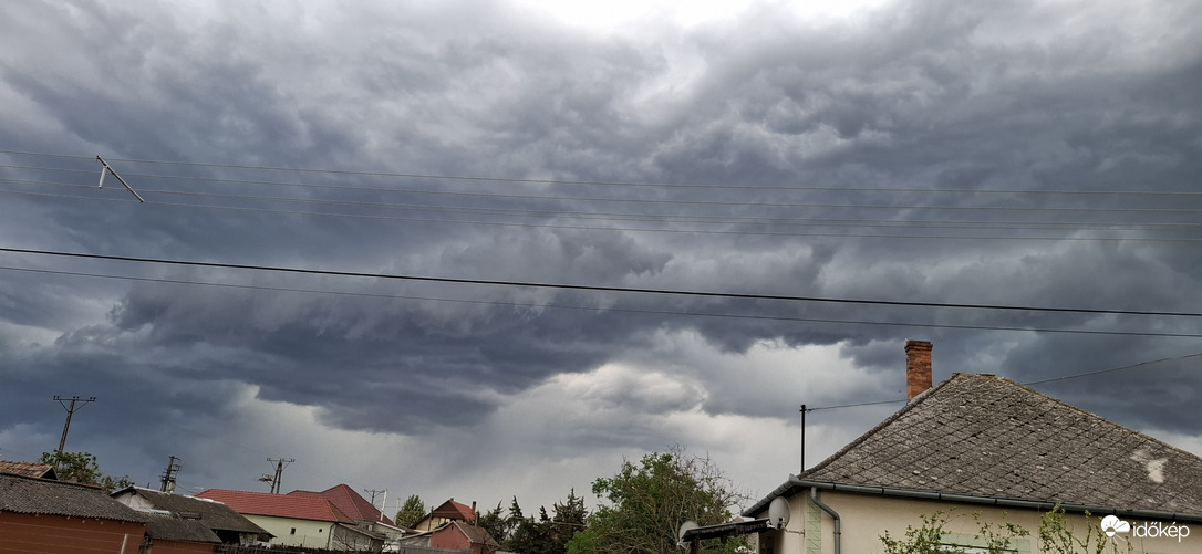 Érkező zivatar