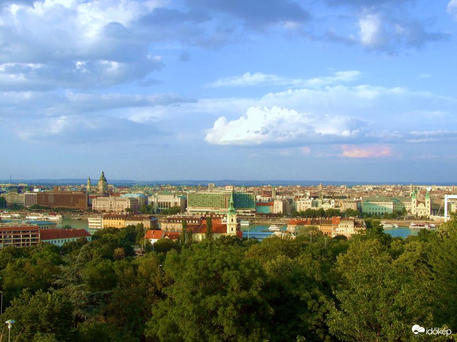 Mai felhők