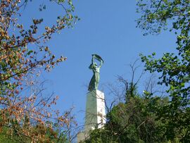 Szabadságunk emlékműve