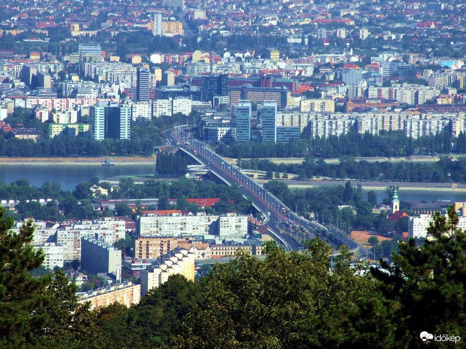 Az Árpád-híd