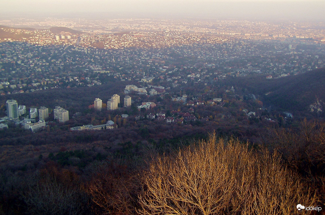 Kilátás Pest felé 