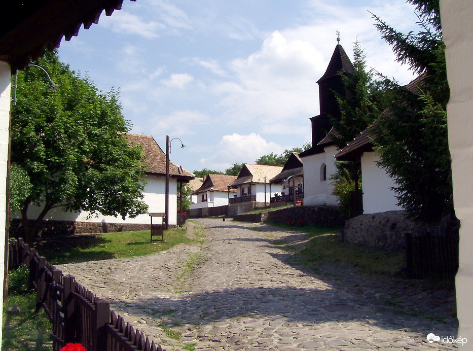 A faluban 