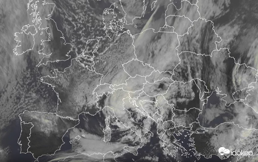 Mediterrán ciklon a műholdfelvételen