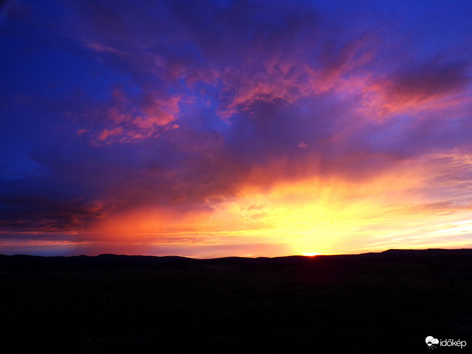 Zivatar előtti színvarázs
