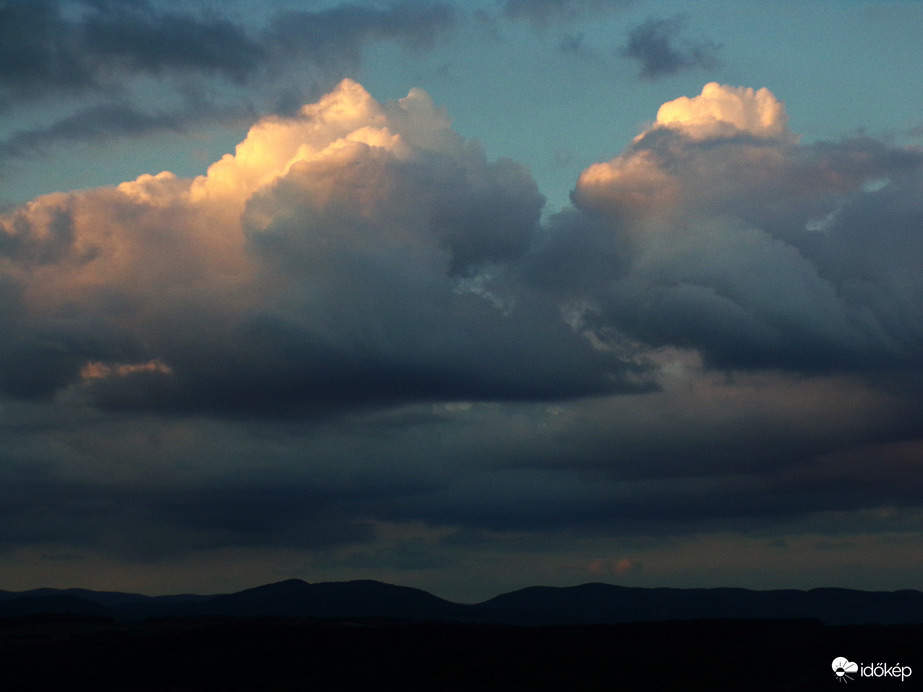 A Bükk felett növekedtek