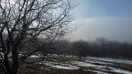 Pici ködmentes folt