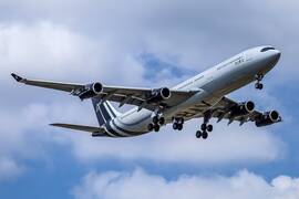 New Yorkból érkező A340-es Ferihegyen