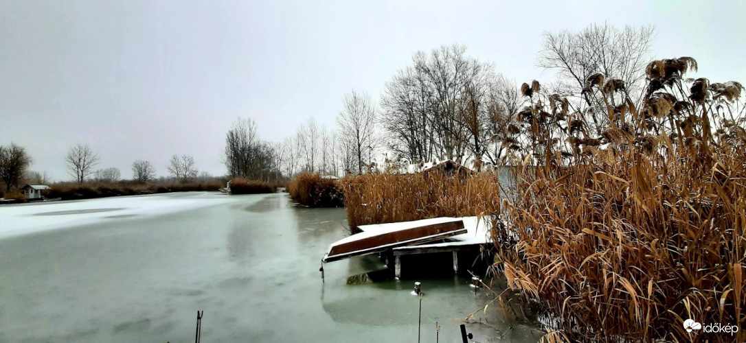 Pék-tói csónakázási szünet :)