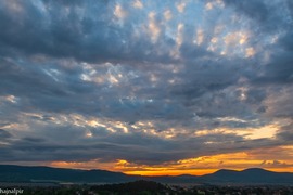 Június 3. reggelén 