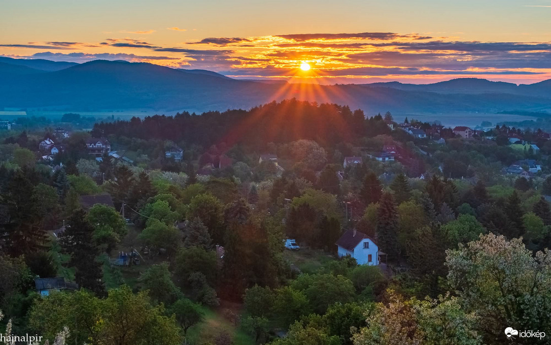 Május 19. reggelén 