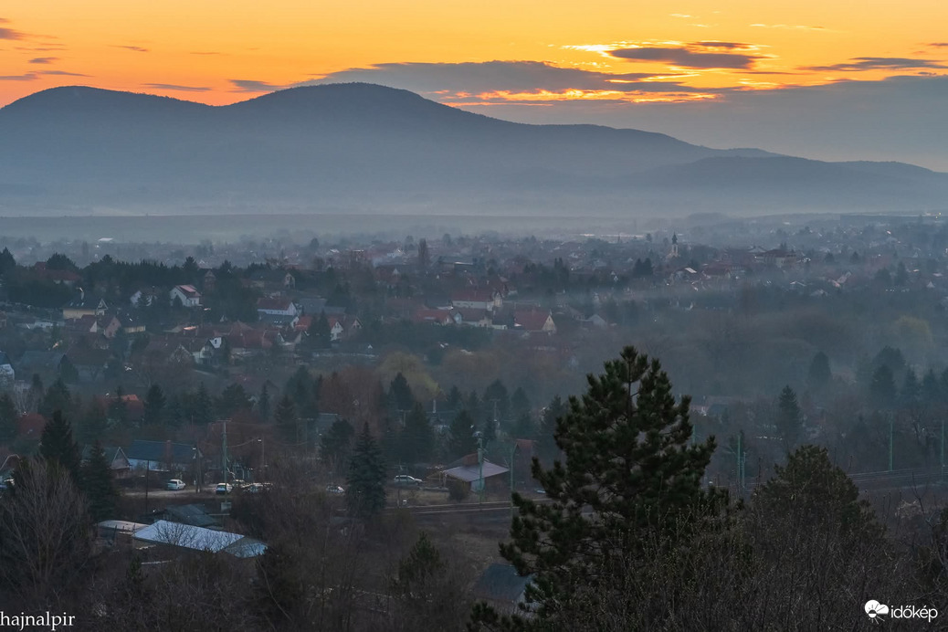 Március 12. reggelén 