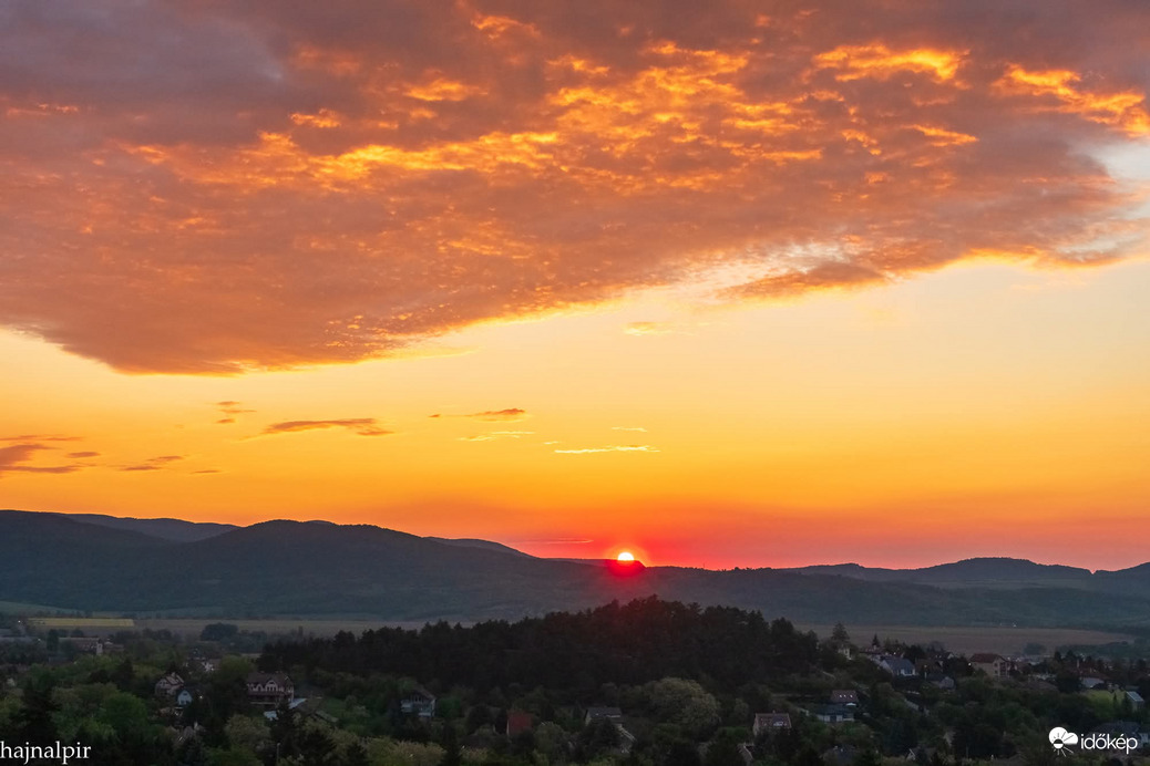 Május 21. reggelén 