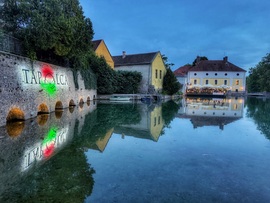 Kék órában…