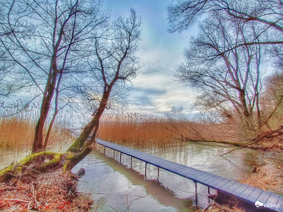 Ez is Balaton...