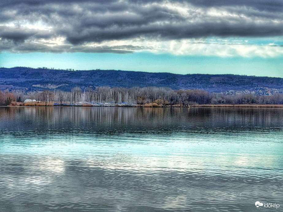 Bevetésre várva...